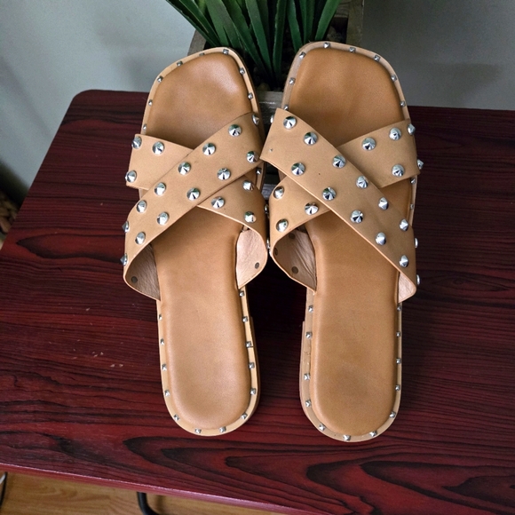 Nicole Miller Shoes - Nicole Miller New York Studded sandals sz 8